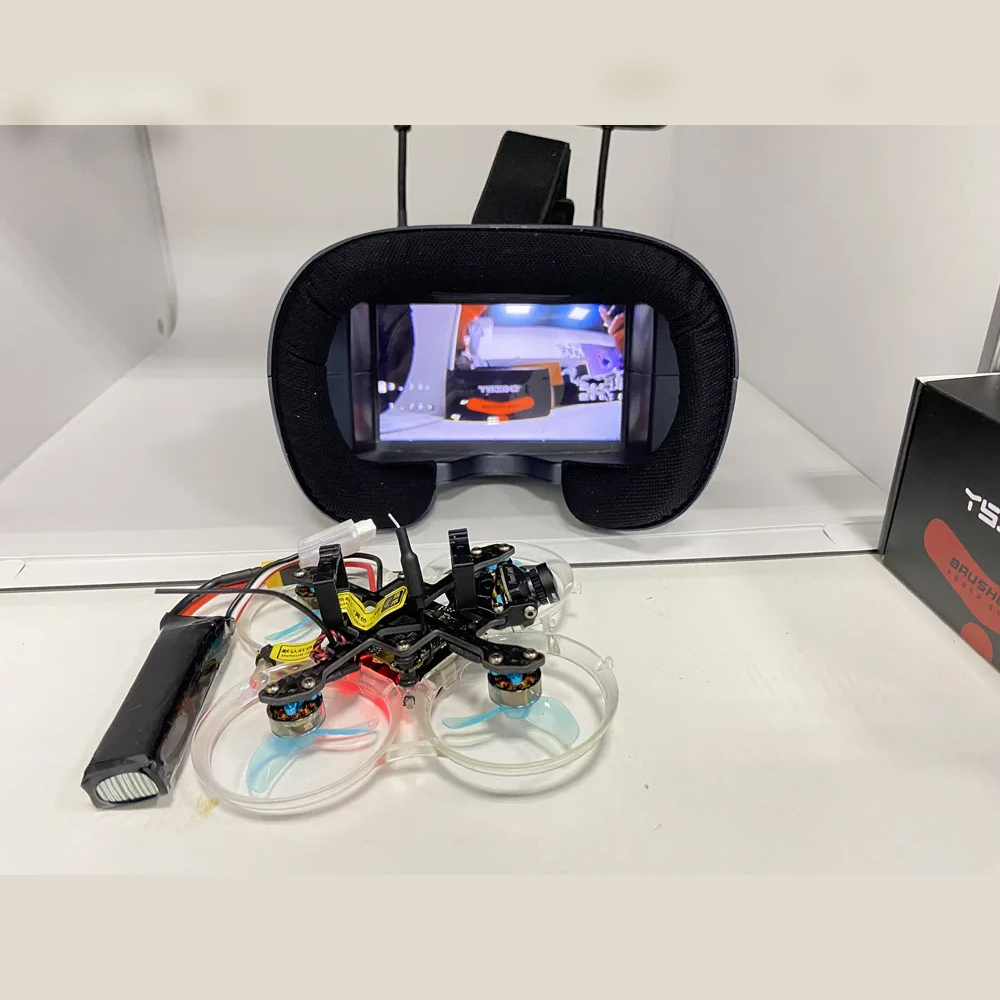 FPV Goggles 008D 5.8G 40CH 4.3 - Drone Racing Goggles incelemesi ve fiyatı